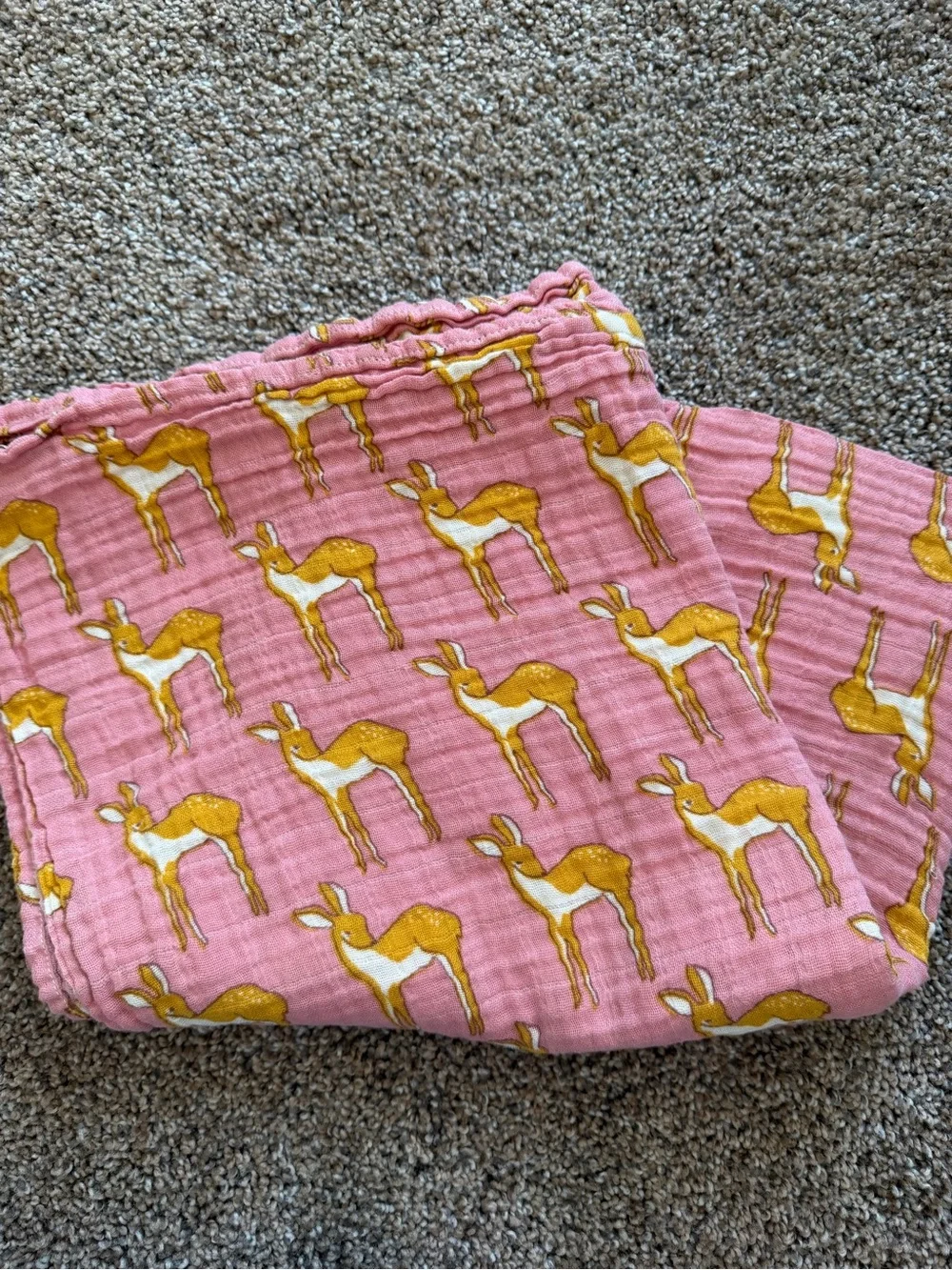 MILKBARN Mauve & Mustard Deer Print Gauze Blanket